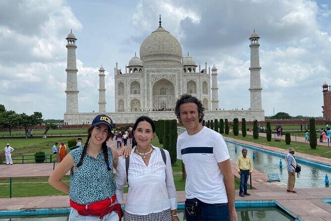 3-Day Luxury Golden Triangle Tour: New Delhi, Agra & Jaipur - Jaipur’s Amber Fort: hilltop views and iconic fort geometry