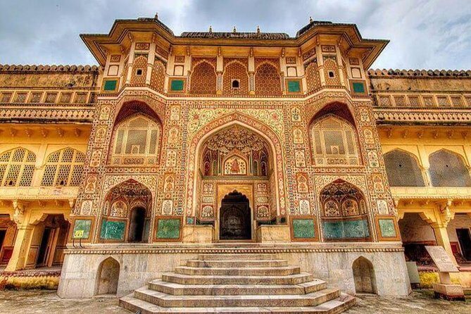 3-Days Private Luxury Golden Triangle Tour Delhi, Agra and Jaipur - The Delhi-to-Agra drive: using private time well