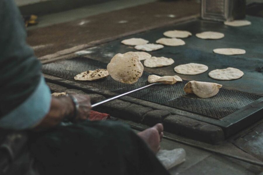 3-Hour Old Delhi Heritage Walking tour with Rickshaw ride - Paranthe Wali Gali: the food stop you’ll remember
