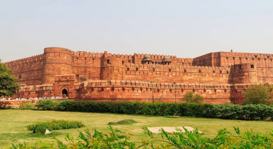 Agra: Premier Tour of Taj Mahal & Agra Fort All Inclusive - Local arts, crafts, bazaar feel, and what to expect if you stop for shopping
