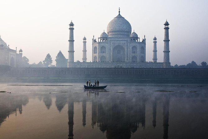 Agra : Private Sunrise Taj Mahal & Agra City Tour - Agra Fort: Mughal Power After the Capital Moved