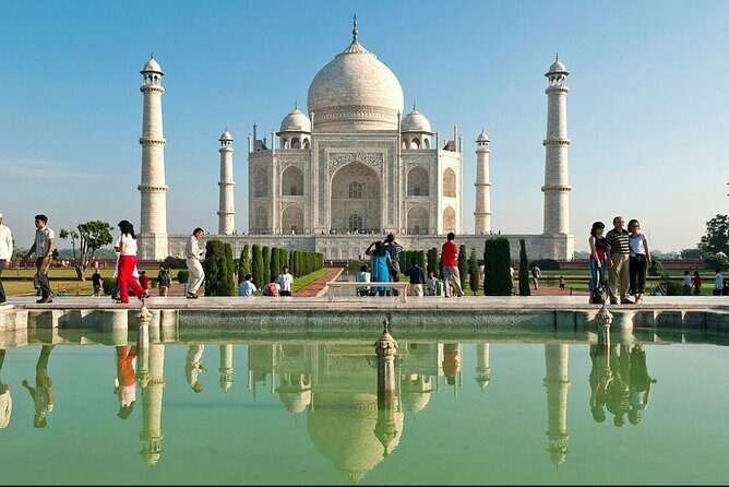 Agra: Skip-the-Line Taj Mahal & Agra Fort Private Tour - What the guide commentary changes in the way you see these monuments