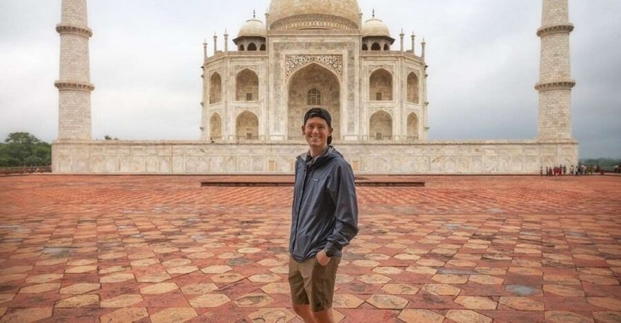 Agra: Taj Mahal with Mausoleum Skip-the-Line tickets & guide - Why Skip-the-Line Tickets Matter at the Taj Mahal