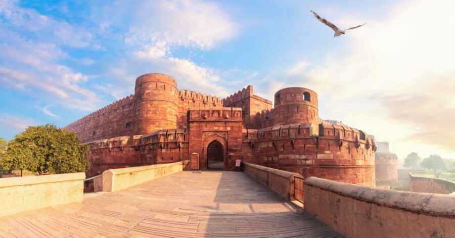 All Inclusive Private Taj Mahal Luxury Tour from Delhi - Agra Fort with a guide: Akbar-era power, red stone, and better context