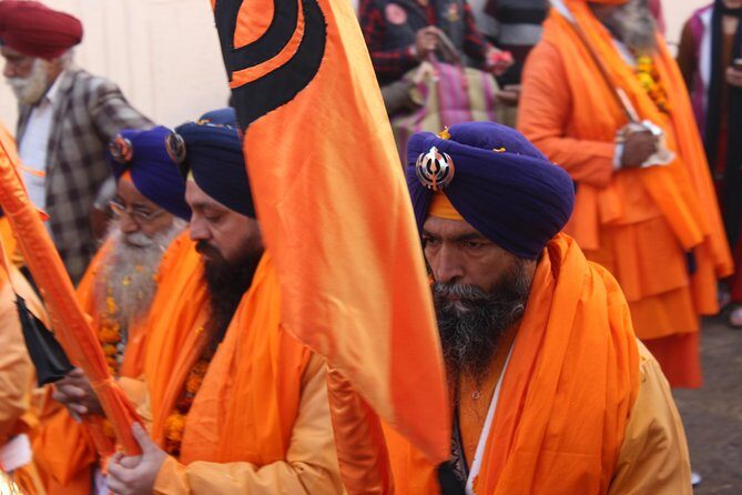 Amritsar City Tour ( Including Wagah Border Ceremony) - Akal Takht and the core temple sights: quick stops with big meaning