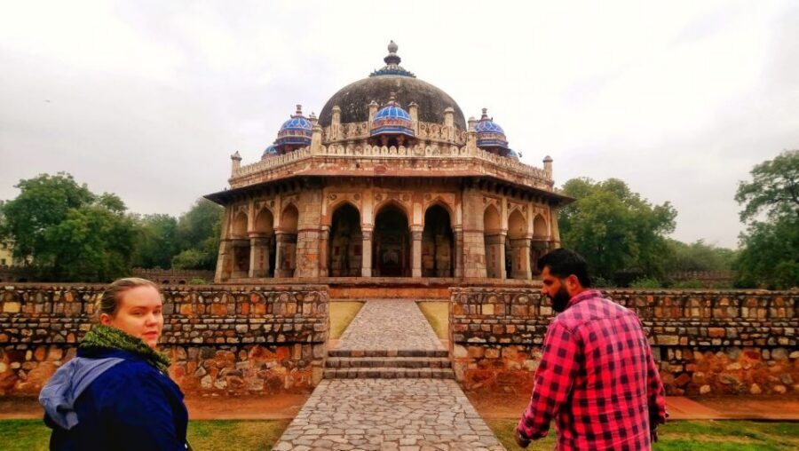 Delhi: Old and New Delhi Private Full or Half-Day Tour - Should you book this Old and New Delhi private tour?