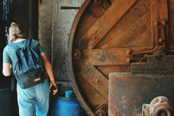 Dharavi Slum Tour in Mumbai with Combo Packages & Transfers - How Private Guides Change the Experience (Pooja, Varsha, Hasan, and More)
