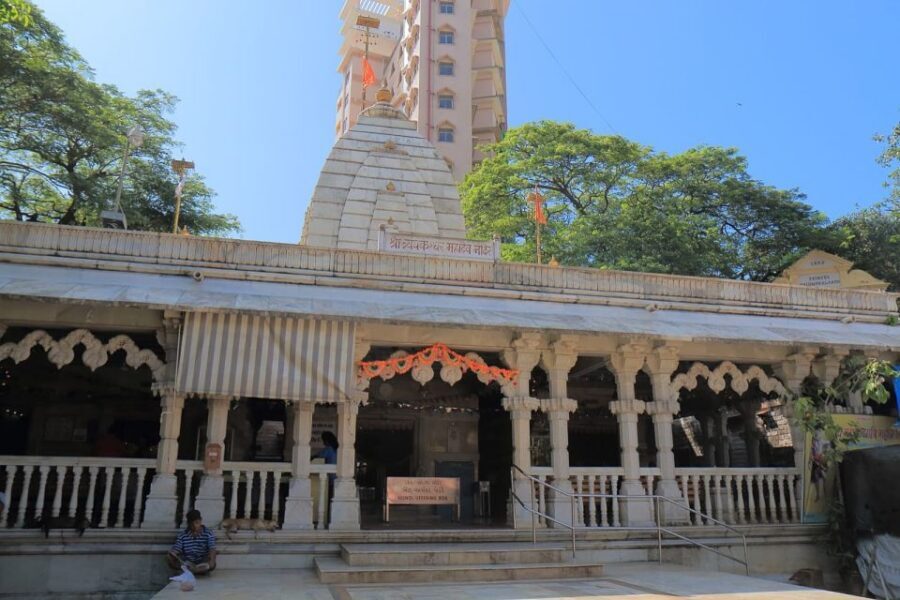 Essence of Mumbai: Half-Day Private Tour - Gateway of India and the Taj Mahal Palace Hotel: The Classic Start