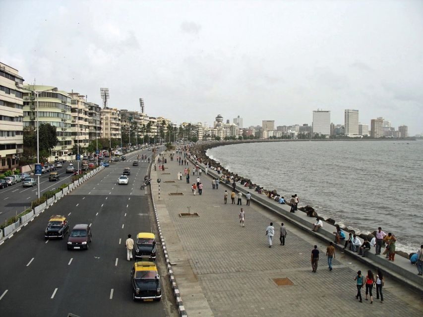 Essence of Mumbai: Half-Day Private Tour - Marine Drive and Girgaon Chowpatty: A View Break That Feels Like a Reset