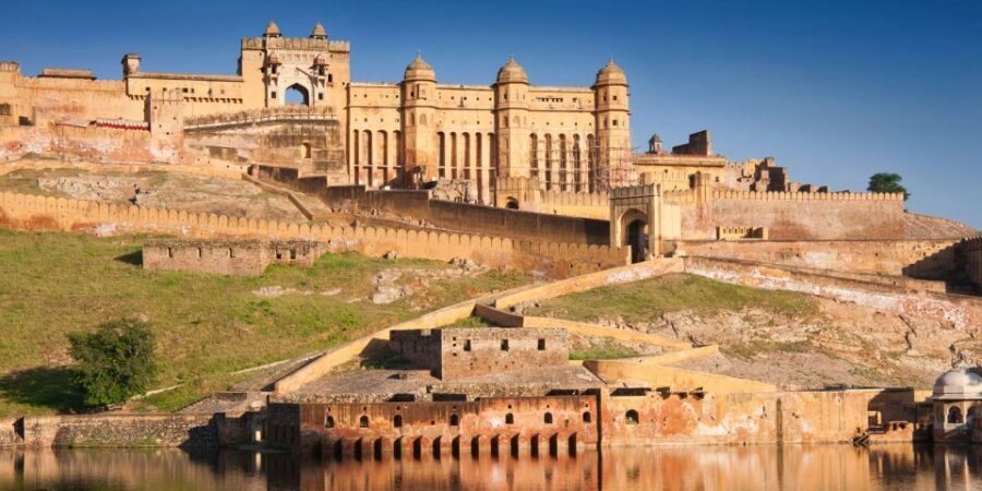 From Delhi: Jaipur Day Trip by Fast Train or Private Car - Amber Fort Courtyards: Where Jaipur’s Scale Hits You