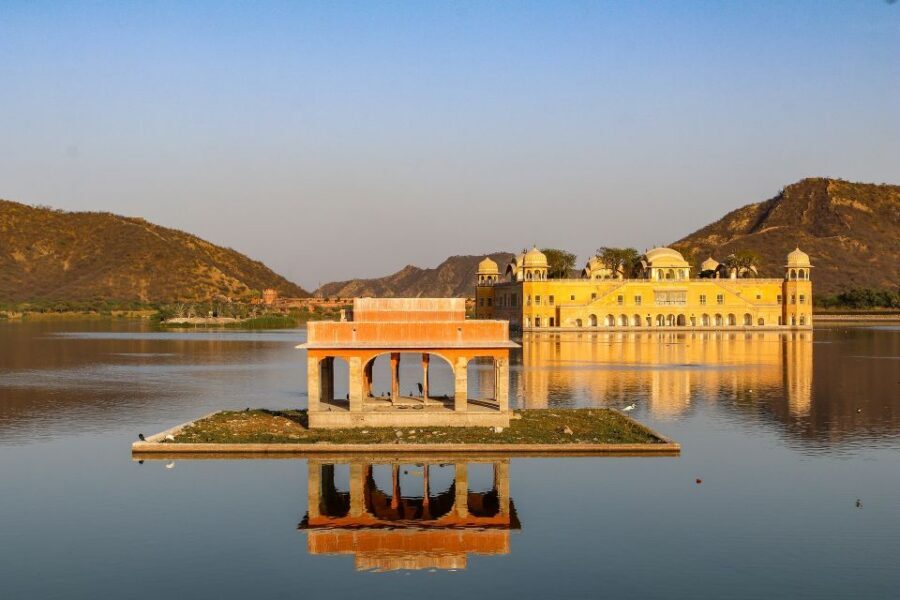 From Delhi: Jaipur Day Trip by Fast Train or Private Car - Jal Mahal: Quiet Views and Quick Photo Magic