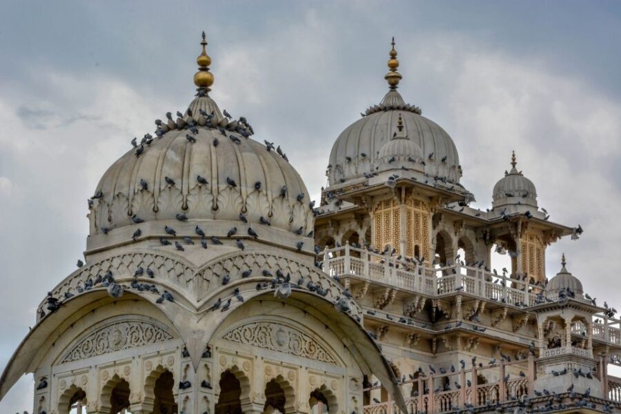 From Delhi: Jaipur Day Trip by Fast Train or Private Car - Hawa Mahal to City Palace: Pink City Through Two Lenses