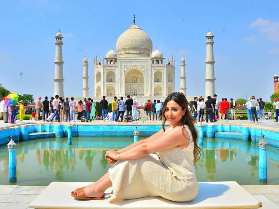From Delhi: Private Taj Mahal, Baby Taj & Agra Fort Day Trip - Food and Break Time at a 5-Star Heritage Hotel