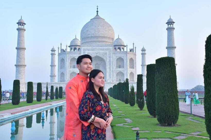 From Delhi: Taj Mahal & Agra Tour by Gatimaan Express Train - Getting back to Delhi: train dinner and a stress-free finish