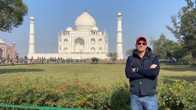 From Delhi: Taj Mahal Day Trip by Fast Train with Transfers - Door-to-door Delhi transfers and the Nizamuddin train setup