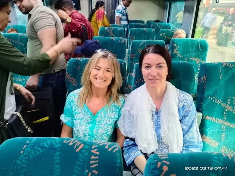From Delhi: Taj Mahal Day Trip by Fast Train with Transfers - Lunch options: what’s included, and what to plan for