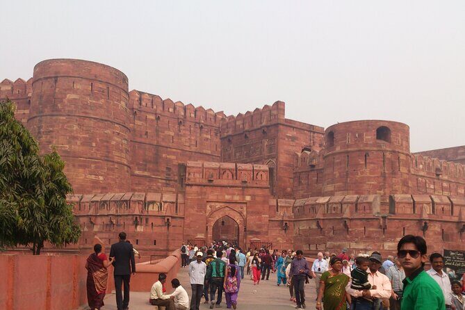 From Delhi: Taj Mahal Sunrise and Agra Fort Private Tour - Photo-Friendly Sunrise: More Than Just Good Timing