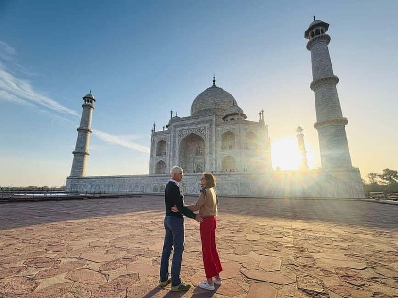 From Delhi: Taj Mahal Sunrise, Baby Taj & Agra Fort Day Tour - Sunrise Taj Mahal: how the timing shapes everything