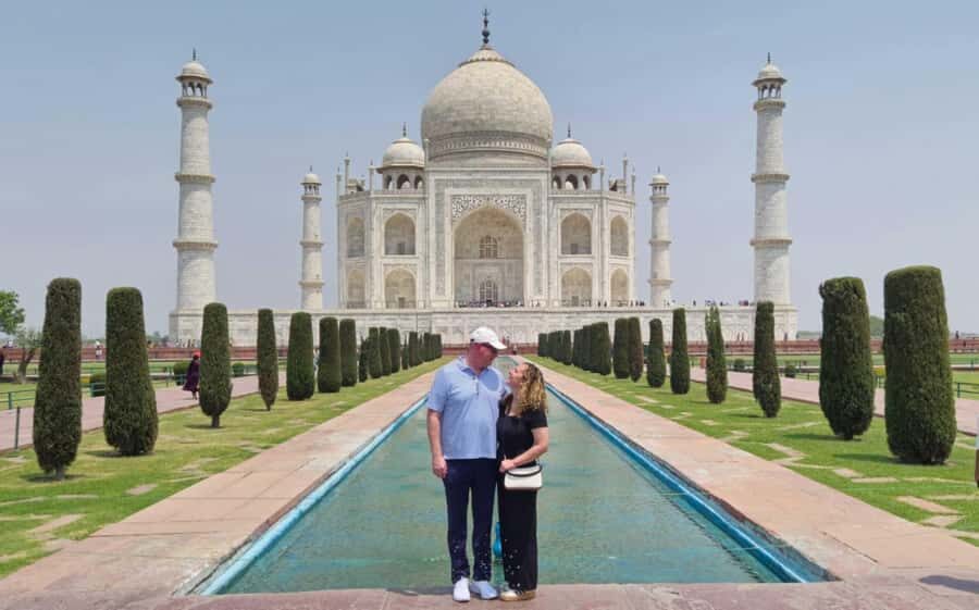 From Delhi: Taj Mahal Sunrise, Baby Taj & Agra Fort Day Tour - Agra Fort after sunrise: Mughal power up close