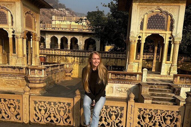 Full-Day Jaipur Tour with Guide and Private Car - Amer Fort: the grand start (and why it sets the tone)