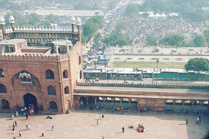 Full-Day Private Old and New Delhi Combo Tour - The Old-to-New Delhi route: less fighting traffic, more seeing