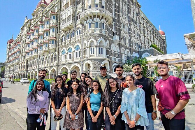 Group Guided Walking Tour in Fort and Colaba - Oval Maidan: Cricket Origins and UNESCO-Era Big-City Ambition