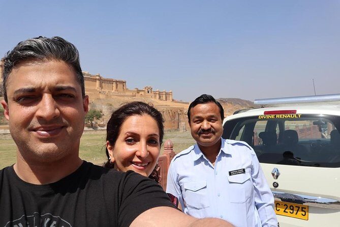Highlights of Jaipur: Full-Day Private Tour by Car with Guide - Gaitore Ki Chhatriyan: a short stop that adds depth without stealing the day
