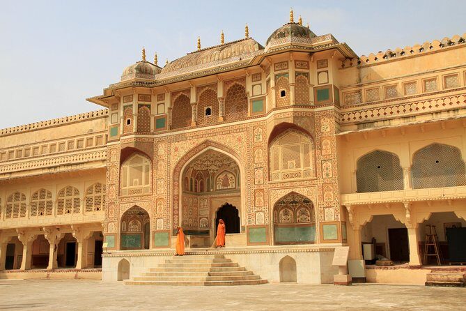 Jaipur Amer Fort, Jal Mahal & Stepwell Private Half-Day Tour - Amer Fort Without the Fuss: Fort Life, Pol Gates, and Sheesh Mahal