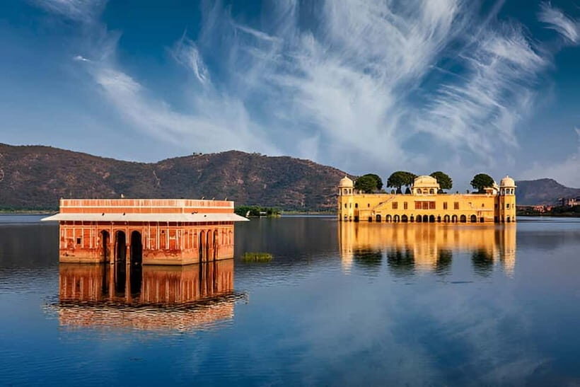 Jaipur: Full-Day Private Sightseeing Tour by Tuk Tuk - Amber Fort: Rajput-Mughal Style You Can Actually See Up Close