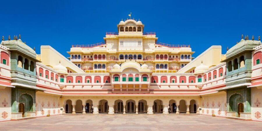 Jaipur: Full-Day Private Sightseeing Tour by Tuk Tuk - Hawa Mahal: The 953 Windows Photo Stop That Starts the Day Right