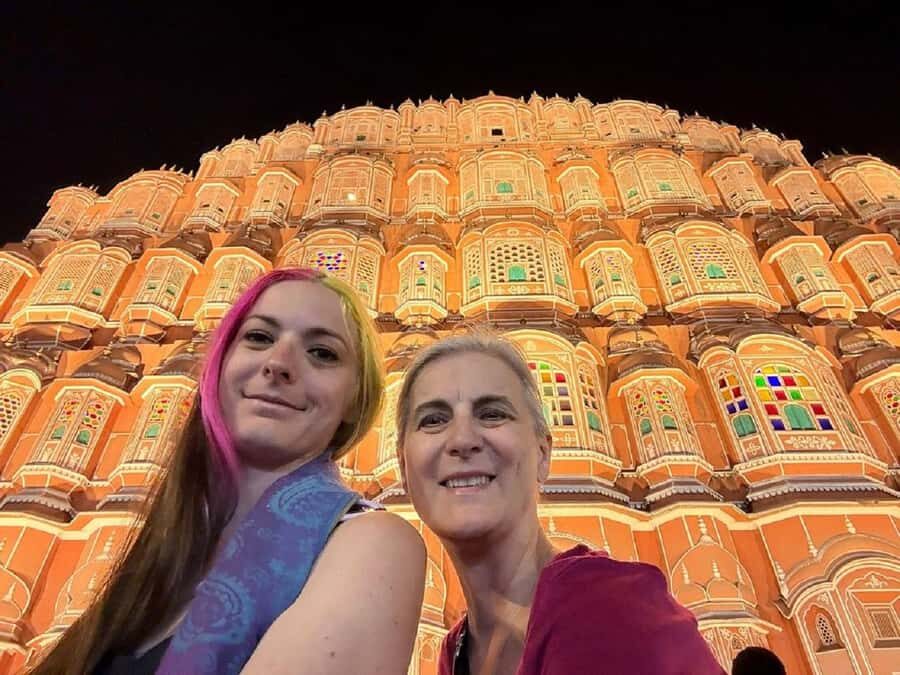 Jaipur: Jaipur & Amber Fort Full or Half-Day Guided Tour - Guides and drivers: why the human factor keeps showing up