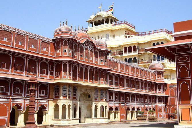 Jaipur: Private Full Day Jaipur City Tour with Pick-Up & Drop. - Why a private AC car is worth it in Jaipur