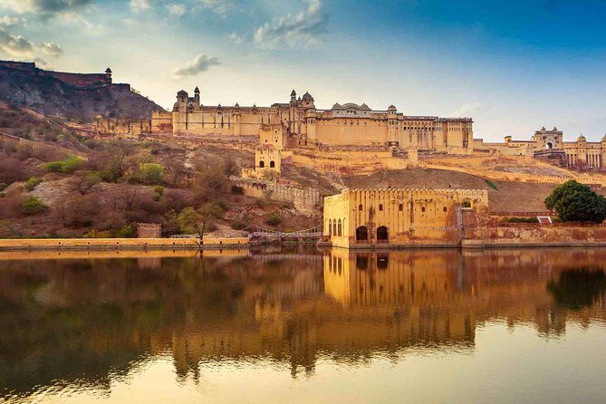 Jaipur: Private Full Day Jaipur City Tour with Pick-Up & Drop. - Jal Mahal: quick stop, no entry, big postcard energy