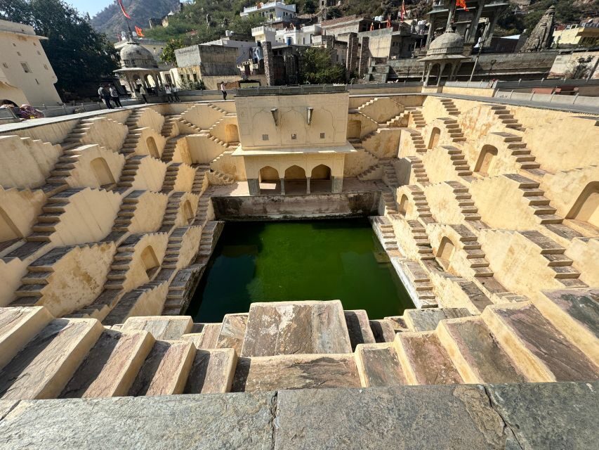 Jaipur: Private Full Day Sightseeing Tour By Car with Guide - Hawa Mahal Photo Stop: Windows for Daily Life
