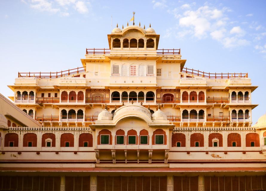 Jaipur: Private Full Day Sightseeing Tour By Car with Guide - Panna Meena ka Kund Stepwell: Geometry Built for Rain