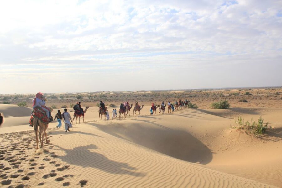 Jaisalmer: 2-Day Thar Desert Experience - Food, water, and what’s actually included