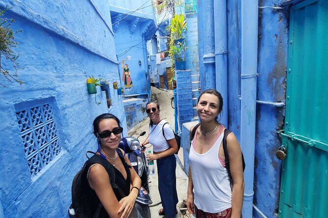 Jodhpur Blue City Heritage Walking Guided Tour - Gulab Sagar and the Clock Tower Finish: From Quiet Water to Market Life