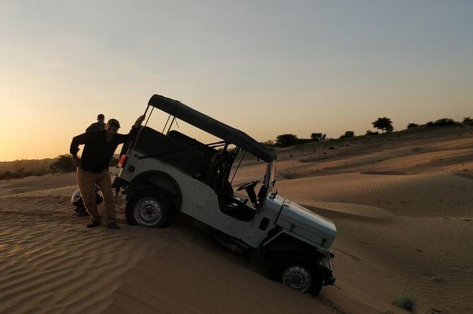 Jodhpur Camel Safari & Jeep Safari In Desert Jodhpur SR - Key moments that make this Jodhpur camel and jeep safari work