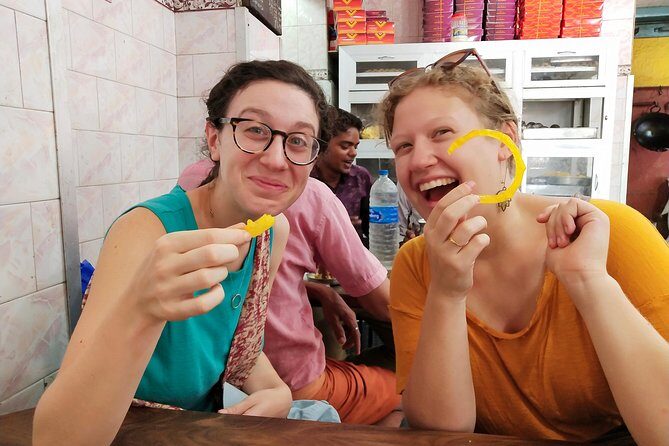 Kochi Tour Guide -A Heritage walking tour in Fort kochi and Mattancherry ! - From Chinese fishing nets to Santa Cruz Cathedral Basilica (1505)