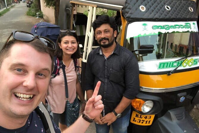 Kochi Tuk-Tuk Sightseeing Tour with Cruise Ship Pickup - First Stop Energy: Chinese Fishing Nets (Cheena Vala) to Fort Kochi Beach