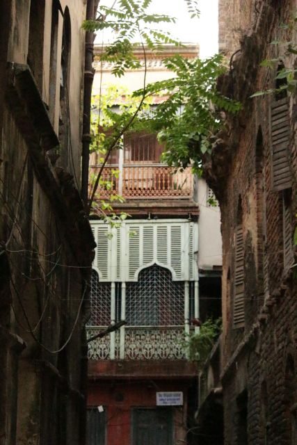 Kolkata: A Sea of Faces and A Thousand Places - Hatkhola and Kumortuli: Old North Kolkata with real working history