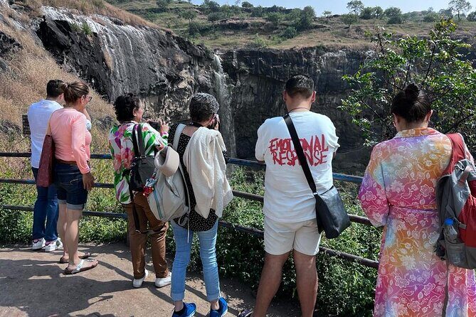 Most Popular 2-Day Guided Tour of Ajanta & Ellora Caves with Car - How guided options change what you see in the caves