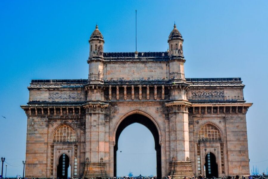 Mumbai: Guided City Sightseeing Tour - Chhatrapati Shivaji Maharaj Terminus (CSMT) in Real Life