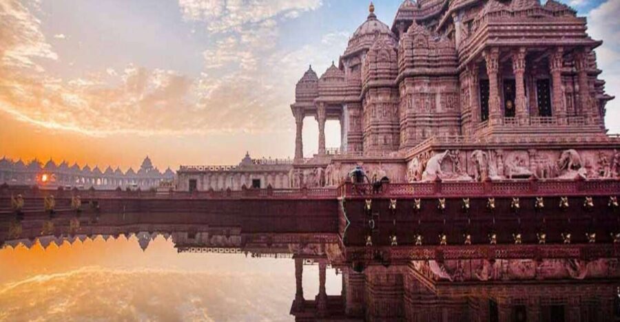 New Delhi: Akshardham Temple Tour with Water and Light Show - How the 3–5 Hour Format Works in Real Delhi Traffic