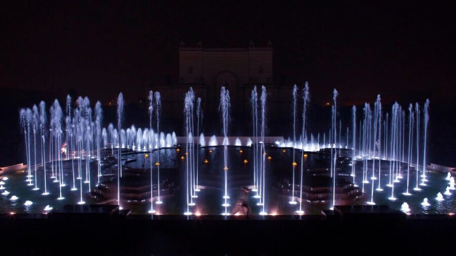 New Delhi: Akshardham Temple Tour with Water and Light Show - Who This Tour Suits Best (and Who Might Want Another Plan)
