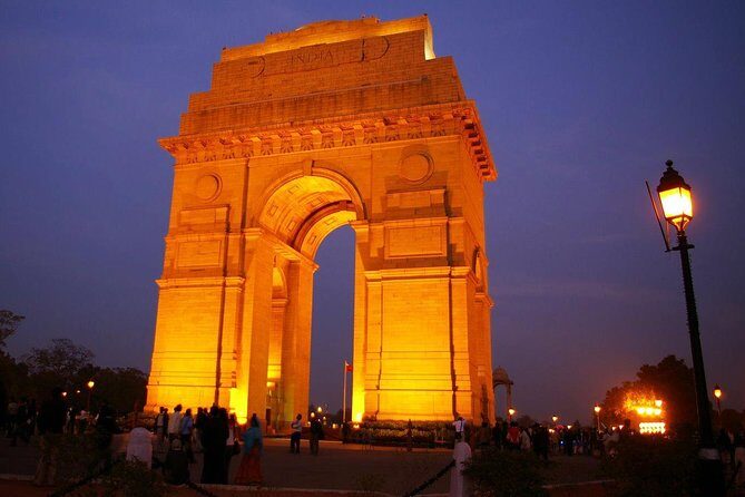Night View of Delhi Tour - 4 Hrs - India Gate at Night: The Quick Photo Stop That Sets the Tone