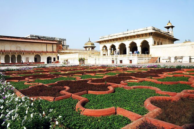 Private Day Trip to Agra includes Taj Mahal and Agra Fort from Delhi - The 10–12 hour reality check from Delhi