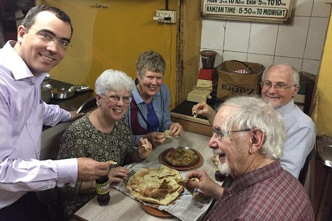 Private Guided Non-Veg Street Food Walking Tour in Muslim Quarter - Key Things I’d Plan Around
