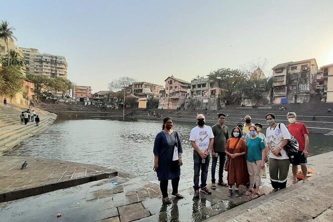 Private Guided Spiritual Walk in Banganga Hindu Temples - Weather and timing: a small condition that affects the whole experience