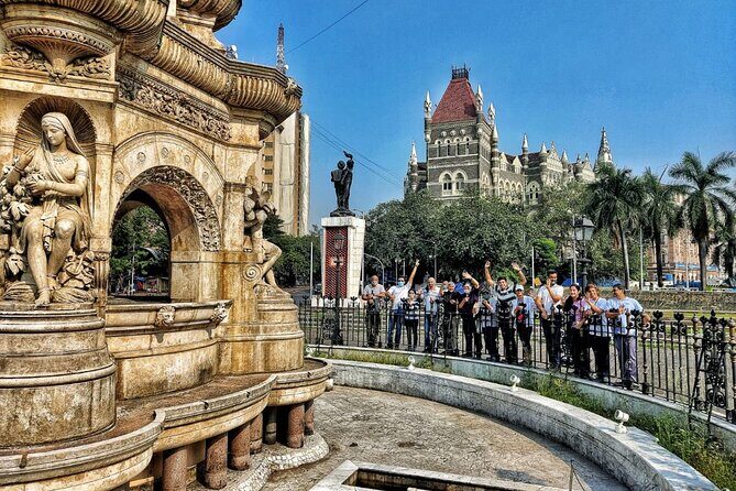 Private Guided Walking Tour in Fort & Colaba - How the live narration ties the centuries together